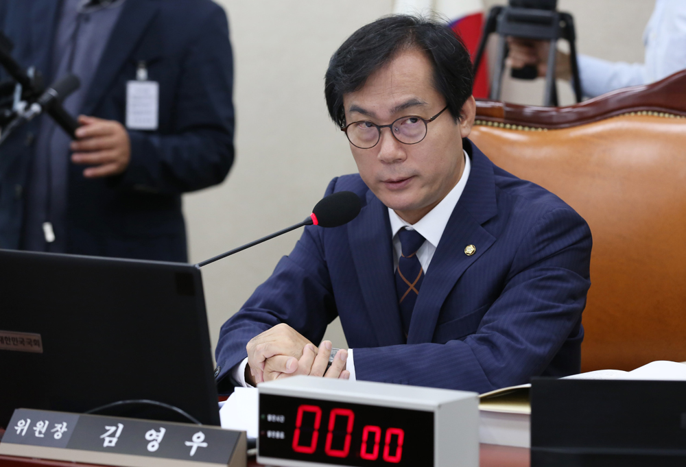정치/국회/새누리당/국방위원회/김영우위원장/