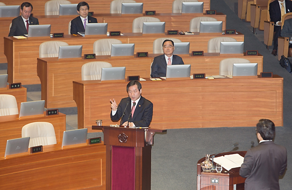 정치/국회/국회의원/정당/본회의/대정부질문/본