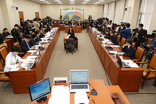 정치/국회/국회의원/정당/개인정보유출/카드사