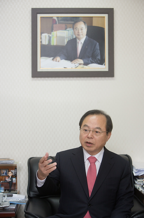 정치/국회/국회의원/정당/오거돈/부산시장출마/