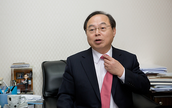 정치/국회/국회의원/정당/오거돈/부산시장출마/