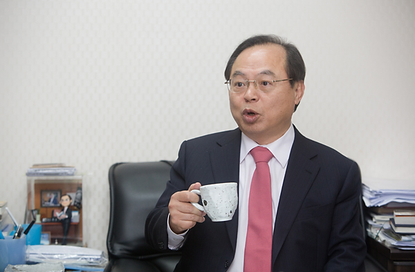 정치/국회/국회의원/정당/오거돈/부산시장출마/