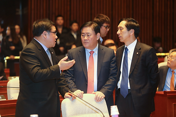 정치/국회/국회의원/정당/새누리당/의원총회/