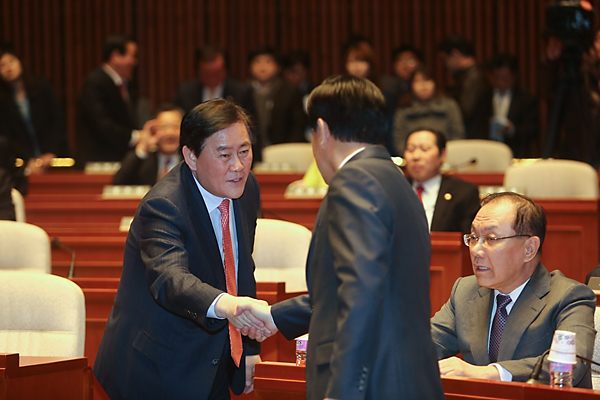 정치/국회/국회의원/정당/새누리당/의원총회/