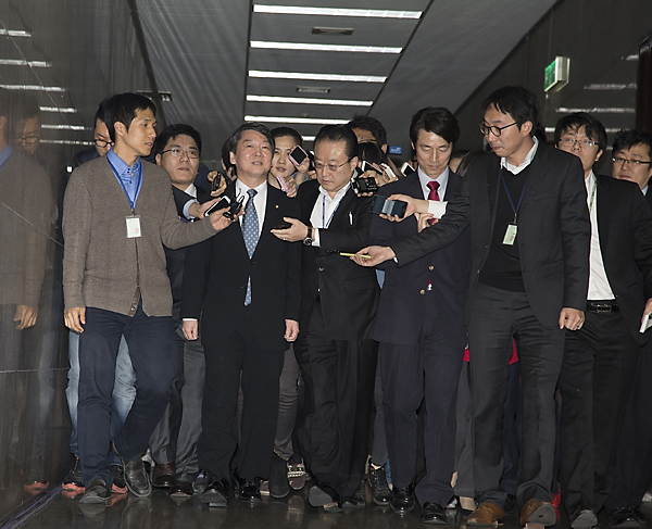 정치/정당/민주당/새정치연합/기초선거/정당공