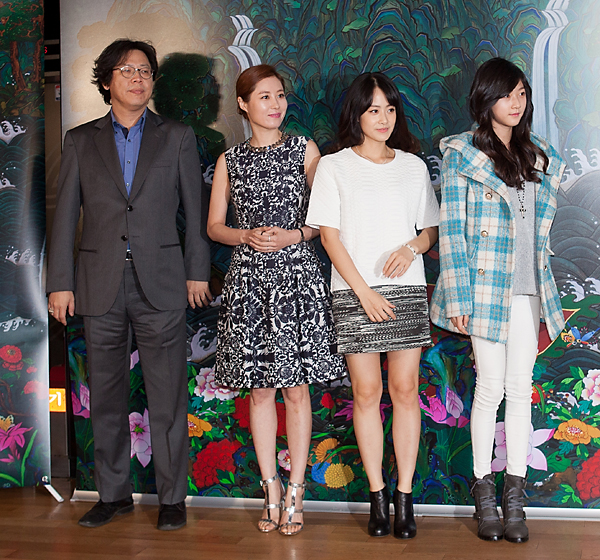 만신/김금화/중요무형문화재/신내림/무당/무속