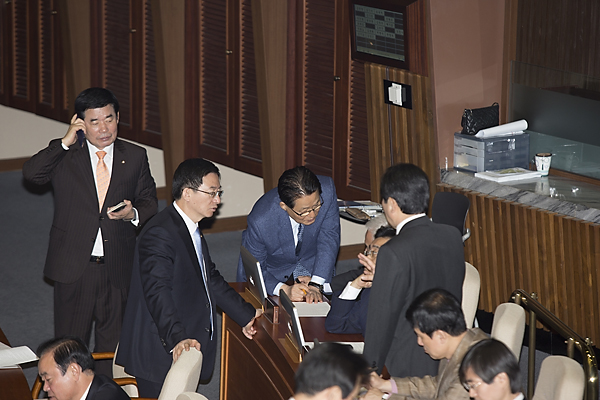 정치/국회/본회의/임시국회