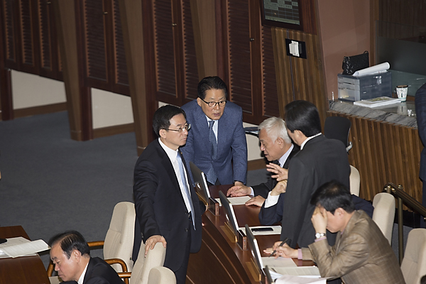 정치/국회/본회의/임시국회