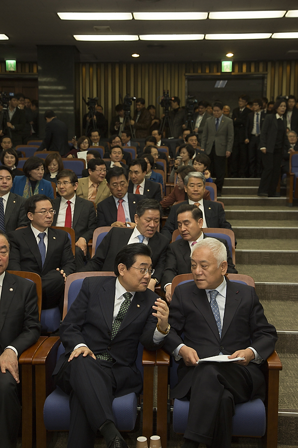 정치/정당/민주당/의원총회