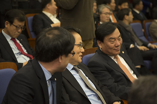 정치/정당/민주당/의원총회