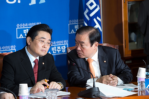 정치/정당/민주당/원내대책회의