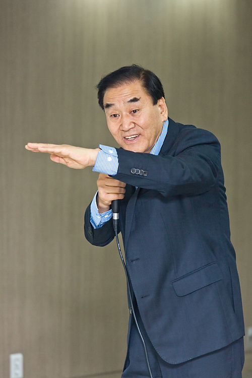 일요신문/경기대학교/정치전문대학원/정경아카